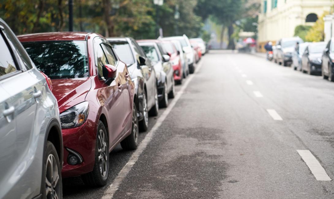 Cover image of Parking Rules in Greece: How They Apply in Crete (2026)