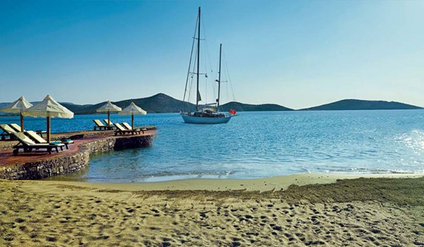 Elouda beaches